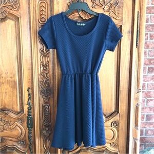 French Atmosphere Textured Navy Dress